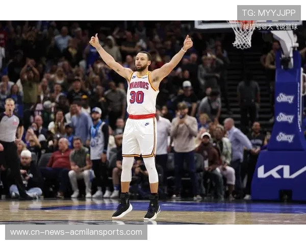 史蒂芬·库里三分纪录再次被刷新,历史地位再提升!,史蒂夫库里三分视频 史蒂芬·库里三分纪录再次被刷新,历史地位再提升!,史蒂夫库里三分视频