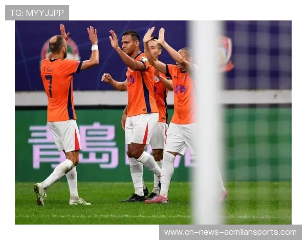 J罗紧急寻队:中超青岛曾有意,回国悬念再起 J罗紧急寻队:中超青岛曾有意,回国悬念再起