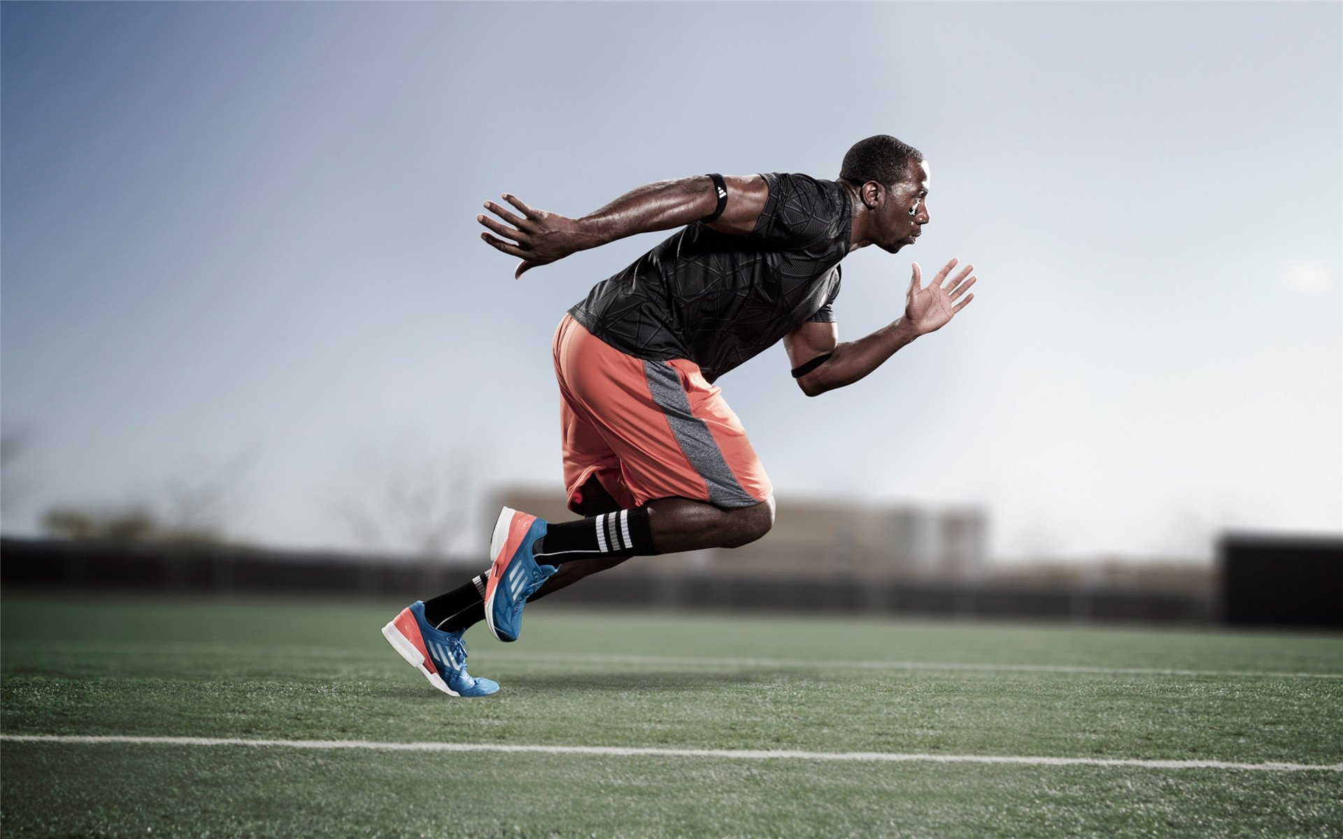 奥康纳的精准踢球稳定袋鼠队比赛节奏,奥康纳足球